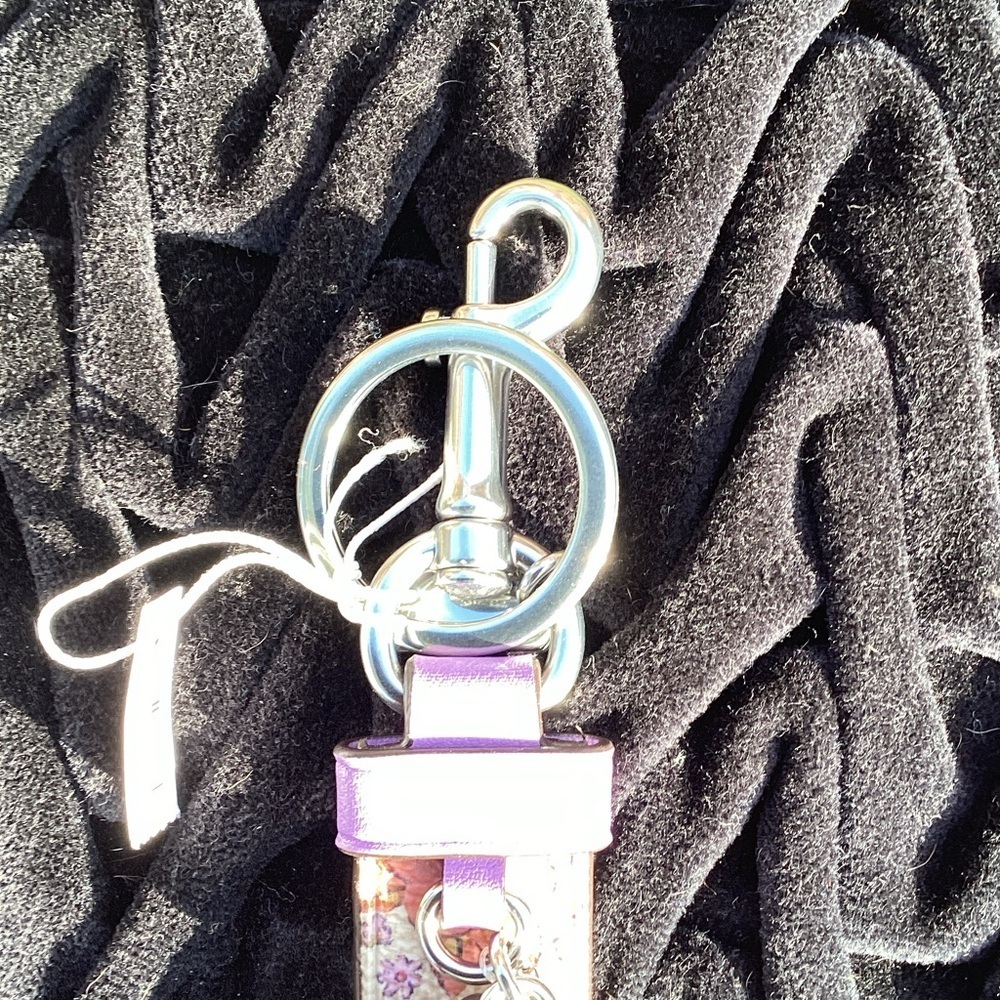 NWT Coach Trigger Snap Key Ring Bag Charm Purple and Floral Print - Picture 4 of 7